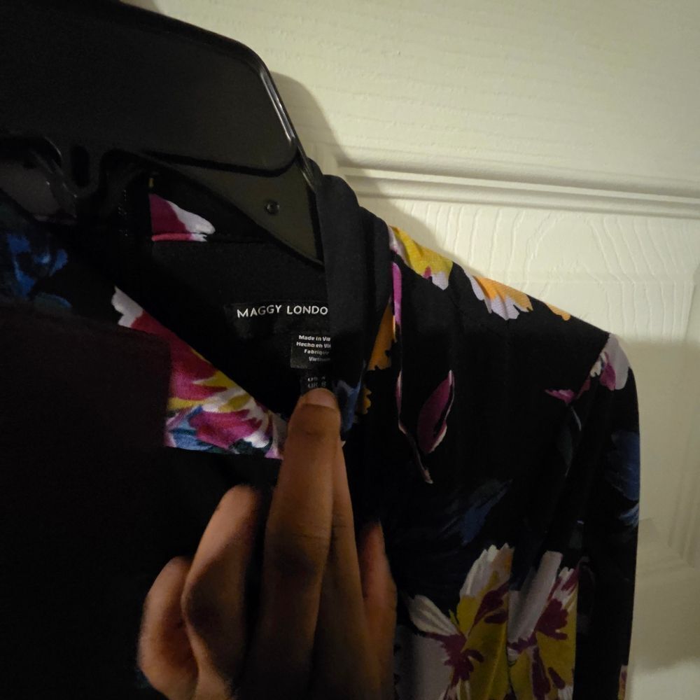 Labor Day Sale- Maggy London Black Floral Long Sleeve Dress - Picture 6 of 8